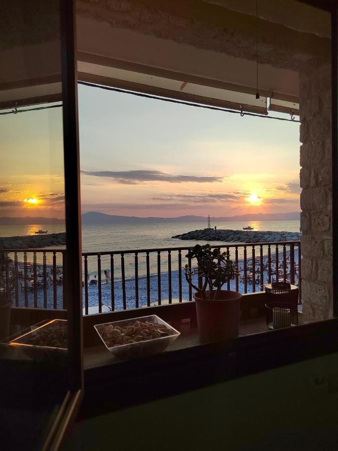 Appartement Marvel Sea View 1 à Akrogiali Extérieur photo